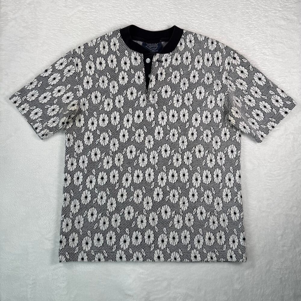 Vintage Camelashes Black and White Floral Daisy Knit Shirt Size Large